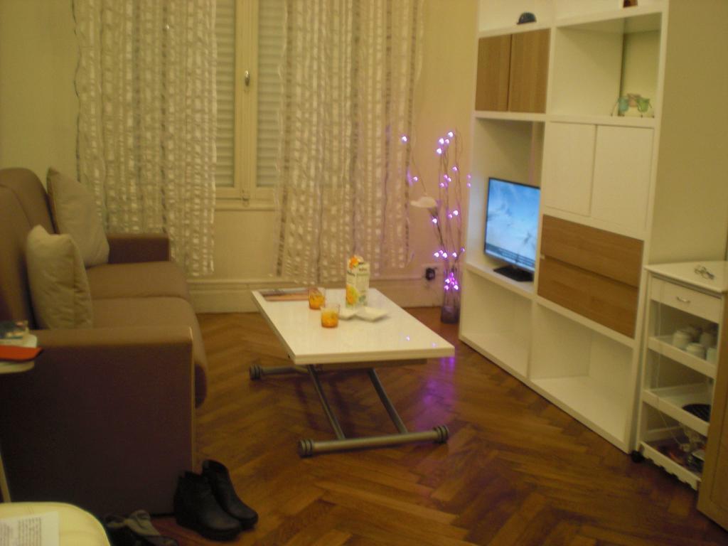 Studio Carre D'Or, A 50 M De La Plage Et Du Negresco Nice Room photo